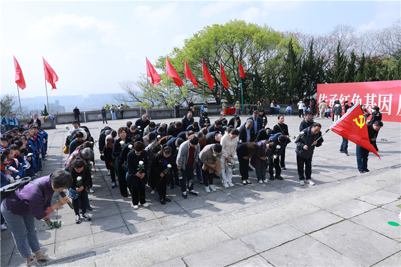 微信图片_20250403085820_副本.jpg
