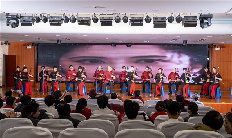 二胡基础班《女儿情》.jpg 二胡基础班《女儿情》.jpg